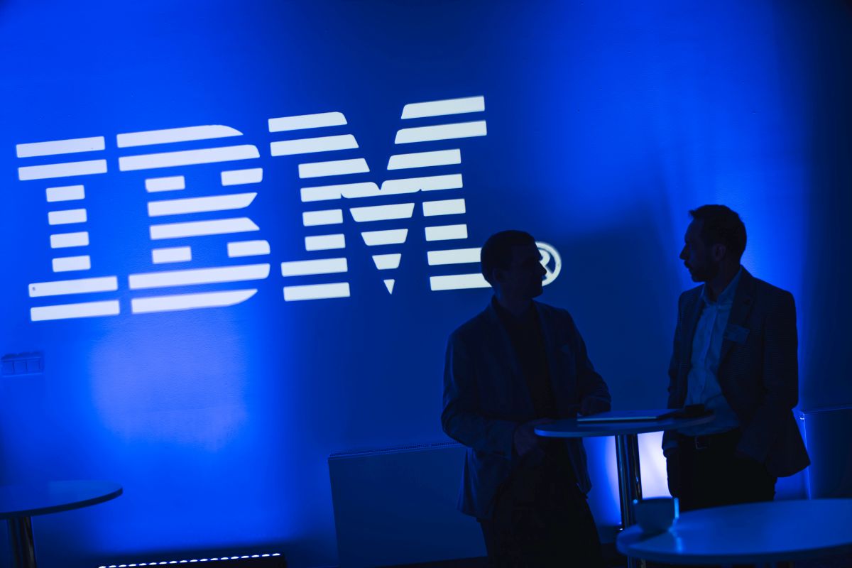 Corporate Event Photography Pricing Guide 2024, Photography Service For Business In Ireland And Uk, Top Rated Photographers