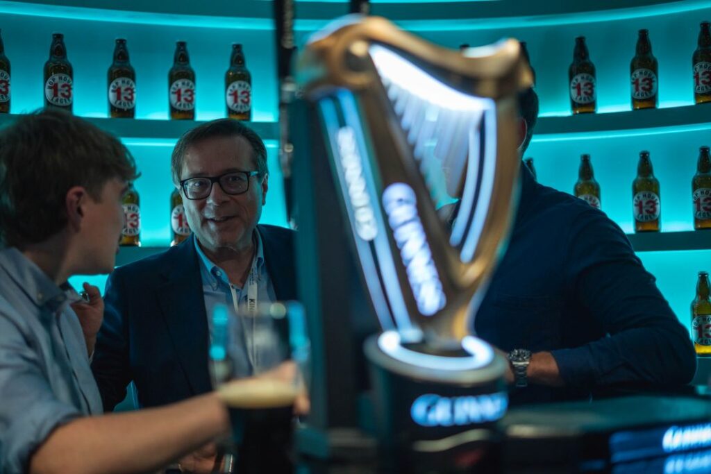 Guests Posing For Photo Booth Moment - E17