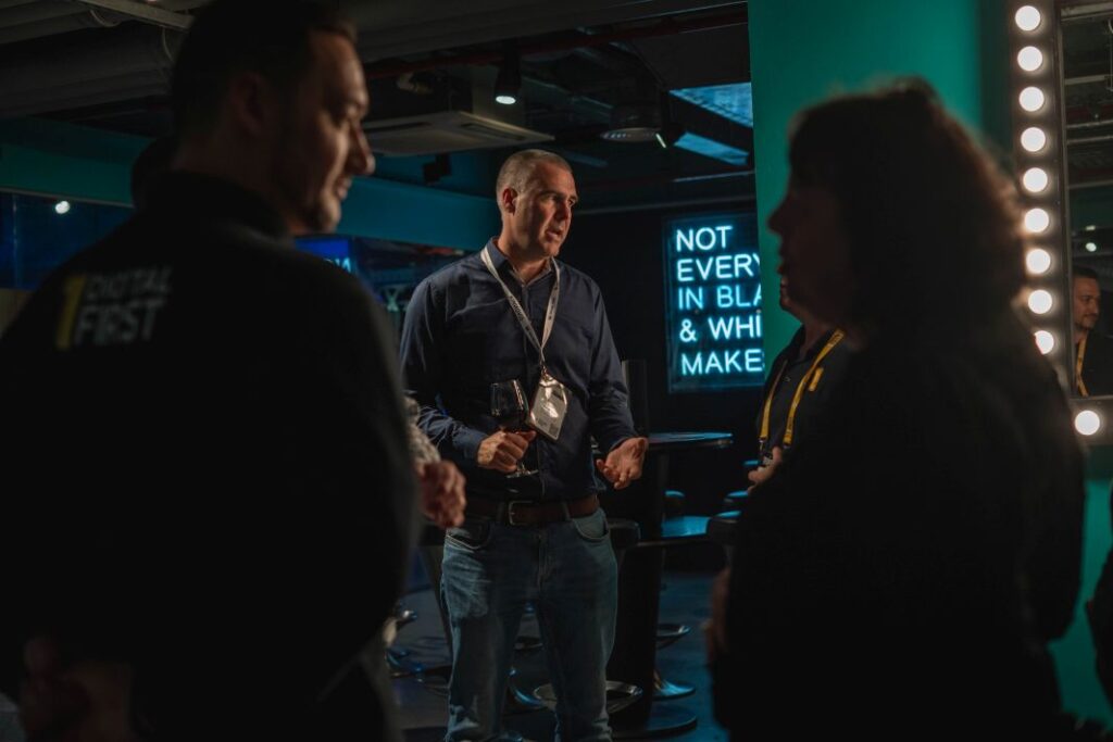 Speaker Presenting During Corporate Event In Dublin - E17