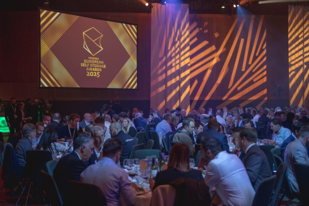 Event Photographer Dublin Convention Centre Gala Full Room - E17