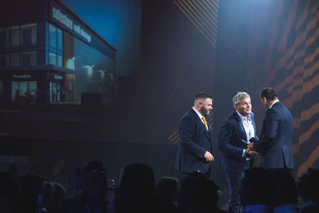 Host During Awards Gala Thank You One Of The Winner At The Stage In Convention Centre Dublin - E17