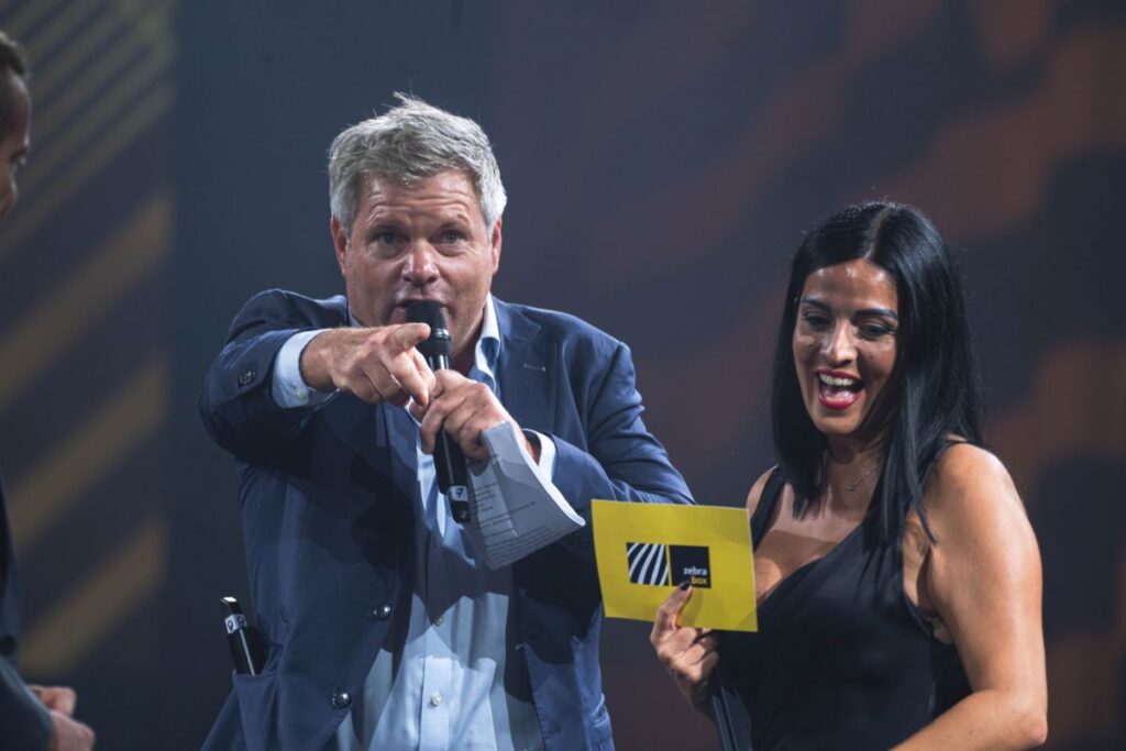 Speaker And Business Women Of The Year At The Stage Of Awards Gala In Convention Centre In Dubln Ireland - E17