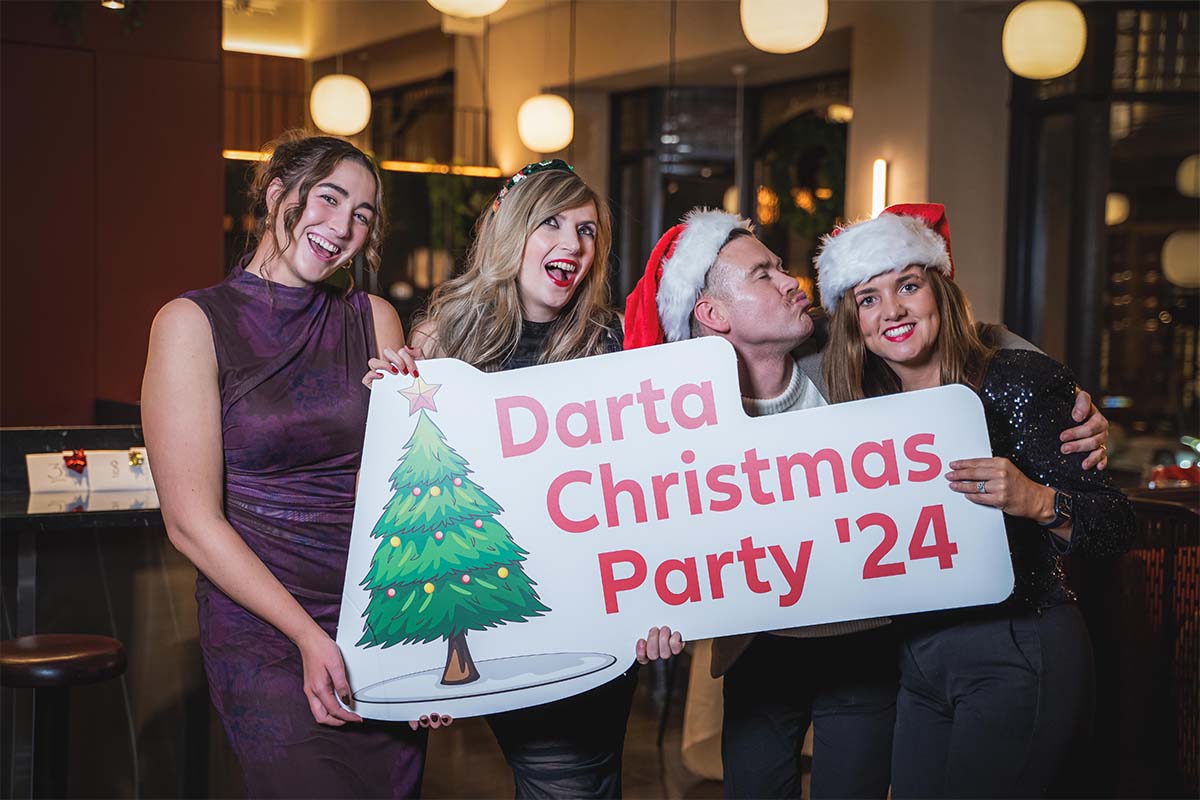 Christmas party in dublin photographed by e17 christmas photographer